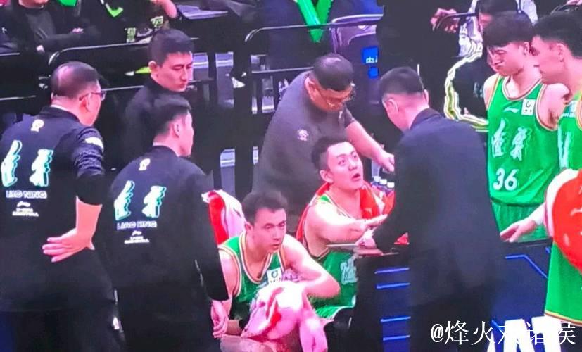 CBA-赵继伟首秀轰24+7姜宇星10分 辽宁力克新疆